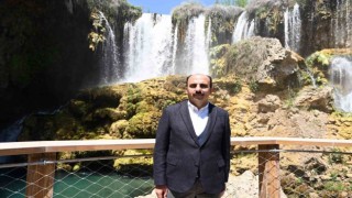 Başkan Altay: “Yerköprü Şelalesi yeni haliyle ziyaretçilerin ilgi odağı oluyor”