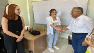 Başkan Büyükkılıç, KAYMEK Akademi ve Konservatuvarda Gençlerle Buluştu