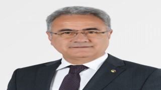 Başkan Özdemir: “Demokrasi varsa hepimiz varız”