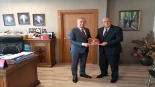 Başkan Pekmezci, Ankarada temaslarda bulundu