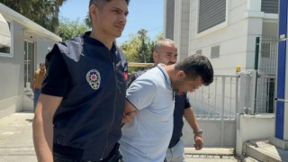 Başkasının evini kendi evi gibi gösterip vatandaşları dolandırdı