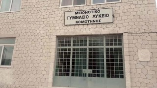 Batı Trakyadaki 9 Türk okulunu kapatma kararına tepkiler
