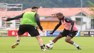 Beşiktaş, günün ikinci idmanında kondisyon ve taktik çalıştı