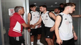 Beşiktaşta futbolcular ve teknik heyet bayramlaştı