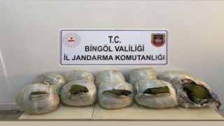 Bingölde menfez altına gizlenmiş 59 kilo esrar ele geçirildi
