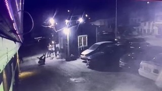 Bir kişinin öldüğü silahı kavga kameralara yansıdı