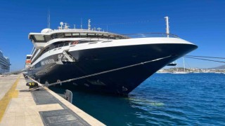 Bodruma üç gemi ile 941 yabancı turist geldi