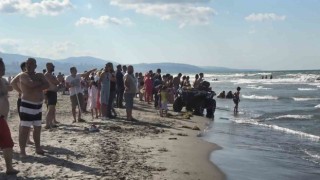 Boğulma vakalarının arttığı Samsunda 10 bölgede denize girmek yasaklandı