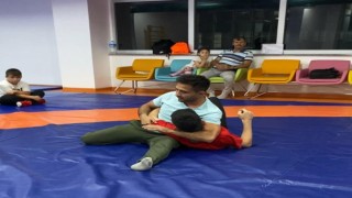Bozüyük Belediyesinden güreş kursu
