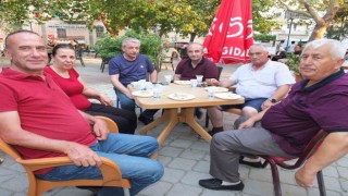 Bu mahallede hayır yemekleri büyük ilgi çekiyor