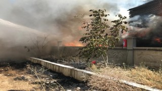 Burdurda kereste fabrikası alevlere teslim oldu