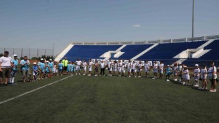 Büyükçekmecede yaz spor okulu görkemli bir törenle açıldı