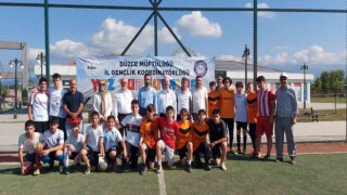 Camiler arası futbol turnuvası başladı