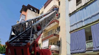 Çevreye yayılan kötü koku ekipleri harekete geçirdi