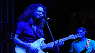 Çiftlikköyde Gençlik Festivali konserleri Alkan Dalgakıranla başladı