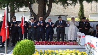 Çorum protokolünden şehitlik ziyareti