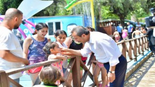 Çukurova'da çocukların yeni gözdesi su oyun parkları