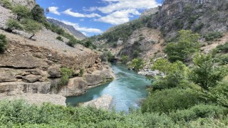 Çukurovanın gizli cenneti Küp Şelalesi hayran bıraktı