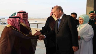 Cumhurbaşkanı Erdoğan ikili temaslar gerçekleştirmek için Suudi Arabista'nda