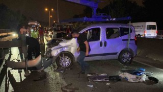 D-130daki kazada araçlar takla attı, trafik durdu