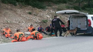 Dağda kaybolan yaşlı adam bugün de bulunamadı