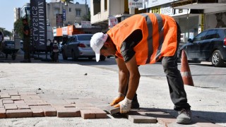 Deprem Sonrası Kaldırım Bakım ve Onarım Çalışmaları Başladı
