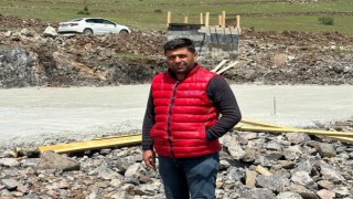 Depremde enkaza dönen mahalle yeniden inşa ediliyor