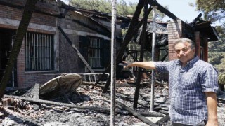 Depremin yıkamadığı evleri yangın yerle bir etti