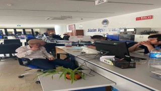 Dilenmek için kilometrelerce yol geldiler, zabıtaya yakalandılar