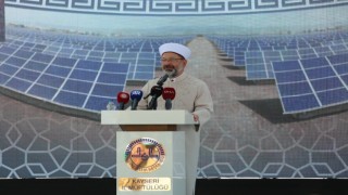 Diyanet İşleri Başkanı Erbaş: “Yenilenebilir enerji sistemleri yaparak cami ve Kuran Kurslarımızın enerjisini karşılama noktasında kararlıyız”