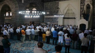 Diyarbakırda 15 Temmuz şehitleri için mevlit okutuldu