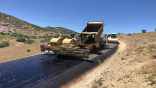 Diyarbakırda kırsal mahallelere güvenli ve konforlu yol yapılıyor