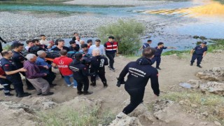 Diyarbakırda serinlemek suya giren gencin cansız bedenine ulaşıldı
