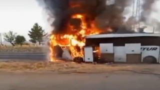 Diyarbakırda yolcu otobüsü alevlere teslim oldu