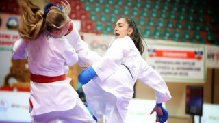 Diyarbakırlı sporcular karate turnuvasında