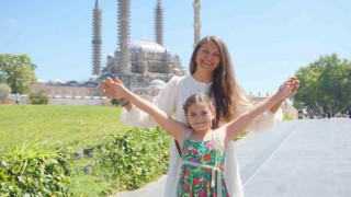 Dönüş yolcuğuna geçen gurbetçi aile, Edirneye hayran kaldı