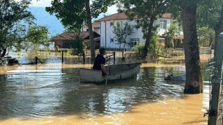 Düzce Valisi Cevdet Atay: Son 25 yılın en fazla yağışını son 3 günde aldık