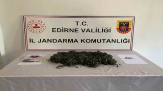 Edirnede jandarmadan uyuşturucu operasyonu