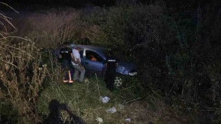 Edirnede otomobil şarampole girdi: 2 yaralı