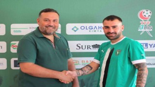 Efeler, transferde hız kesmiyor