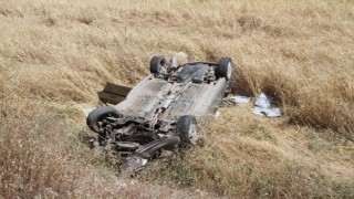 Elazığda otomobil şarampole uçup ters döndü: 6 yaralı