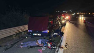 Emniyet şeridinde arıza yapan otomobile tır çarptı: 1 ölü, 3 yaralı
