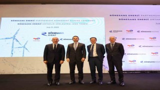 Enerji ve Tabii Kaynaklar Bakanı Bayraktar: (TotalEnergies ile Rönesans Holding ortaklığı) Bu bir ilk adım