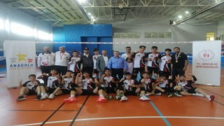 Erzincan erkek voleybol takımı finalde