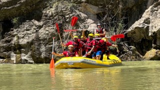 Erzincan MEB AKUB rafting etkinliği ile gelişimine devam ediyor