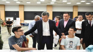 Esenyurt Belediye Başkanı Bozkurt, Gençlere her türlü desteği sağlıyoruz