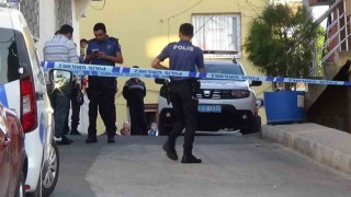 İzmir’de Eşini 22 bıçak darbesiyle öldüren katile indirim yapıldı