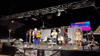 Eskişehir ekibi Urla Toprak Sahne Tiyatro Festivalinde izleyenleri coşturdu