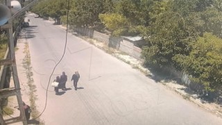 Evden hırsızlık yapan kadınlar aranıyor