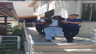 Eve girmeye çalışan hırsız suçüstü yakalandı